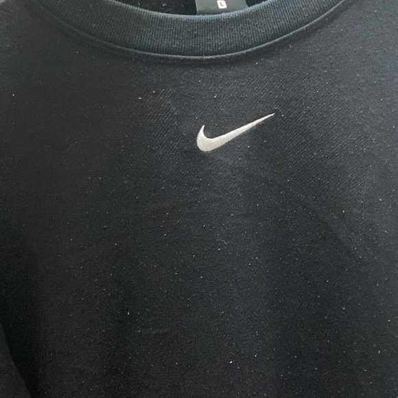 Nike crop crewneck with open back - Picture 4 of 4